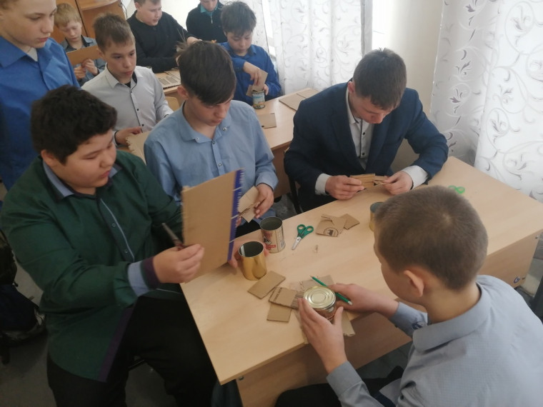 Волонтеры.